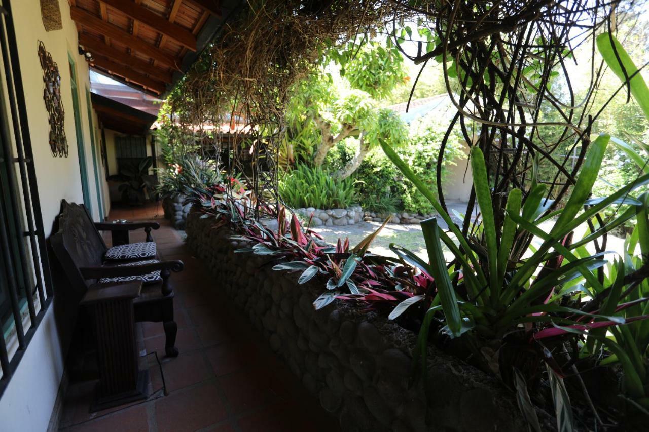 سان هوزيه Tierra Magica B&B And Art Studio المظهر الخارجي الصورة
