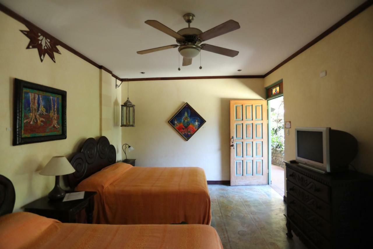 سان هوزيه Tierra Magica B&B And Art Studio المظهر الخارجي الصورة