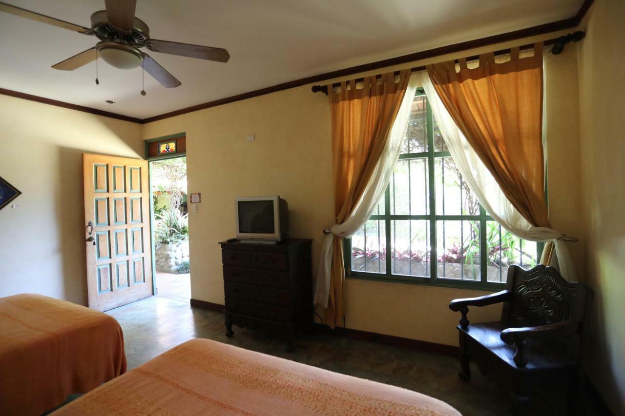 سان هوزيه Tierra Magica B&B And Art Studio المظهر الخارجي الصورة